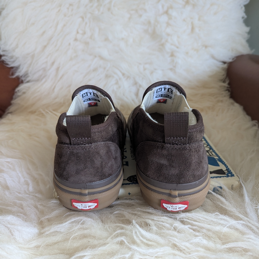 Vans Brown Suede Sherpa Lined Slip-On Shoes - Picture 3 of 10